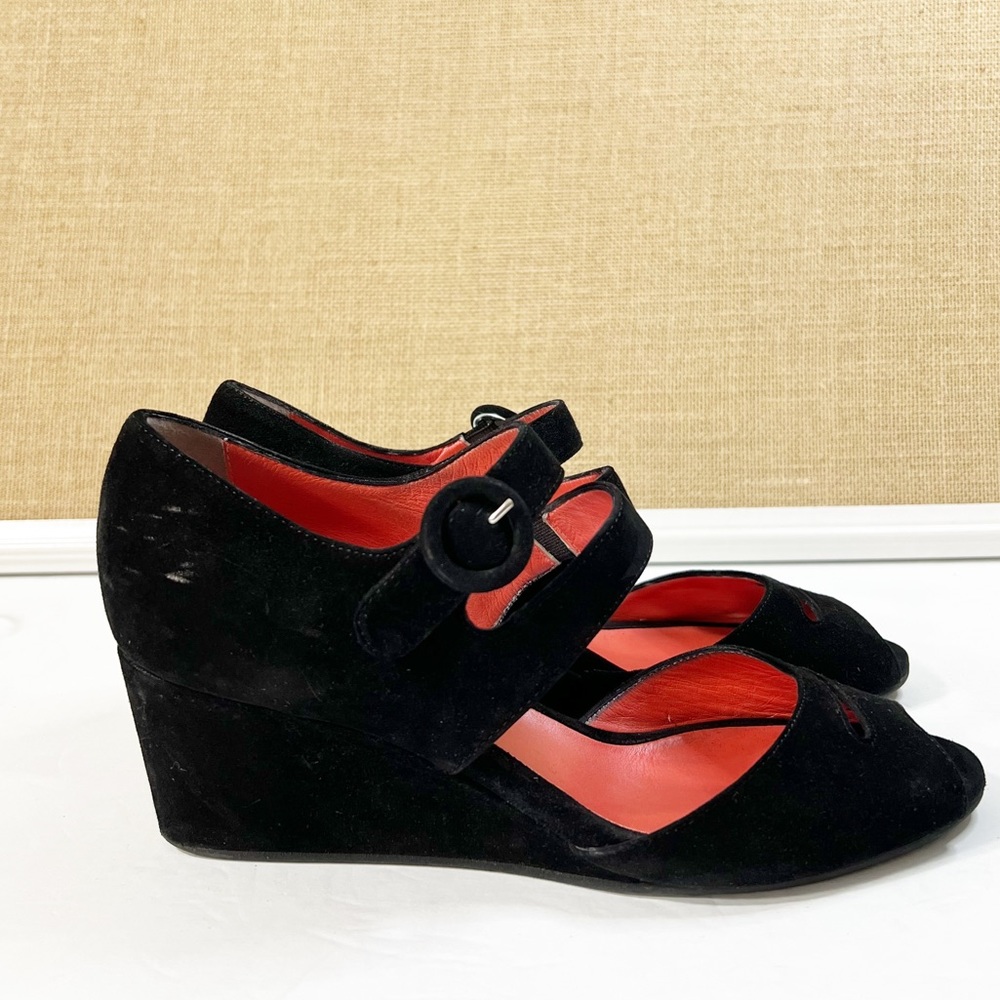 Aquatalia by Marvin K Vita Wedge Sandals Black Suede Leather Size 7